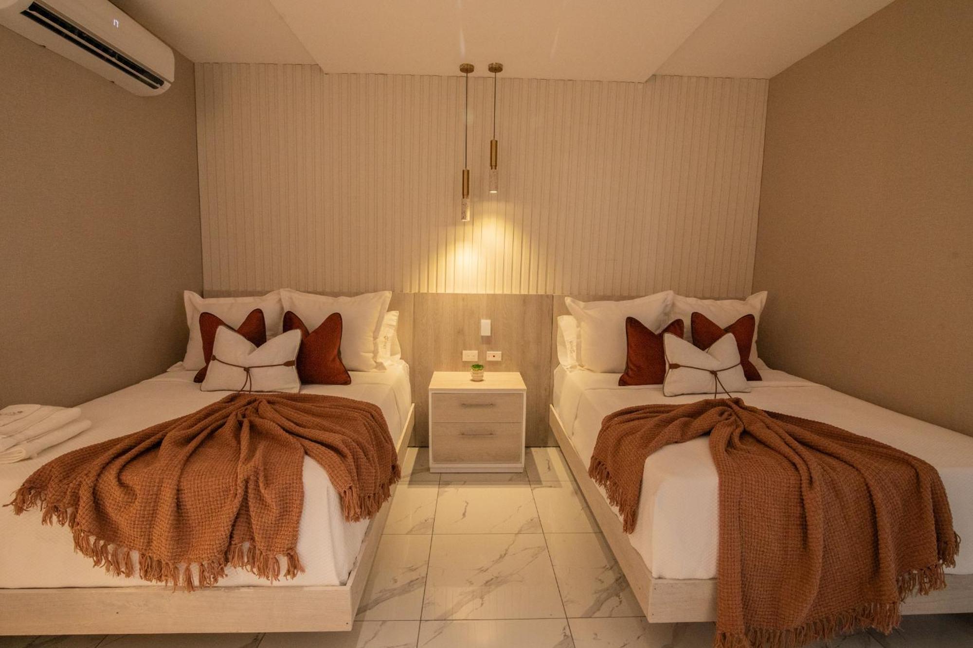 Lovera Hotel Santiago De Los Caballeros Eksteriør bilde